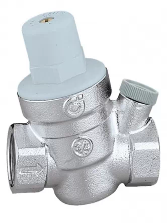 Редуктор тиску з отвором для манометру  Caleffi  Ø1/2